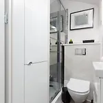 Metro Wierzbno Cozy Mokotow By Renters