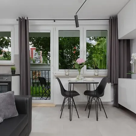 Апартаменты Metro Wierzbno Cozy Mokotow By Renters Варшава