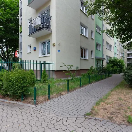 Апартаменты Metro Wierzbno Cozy Mokotow By Renters